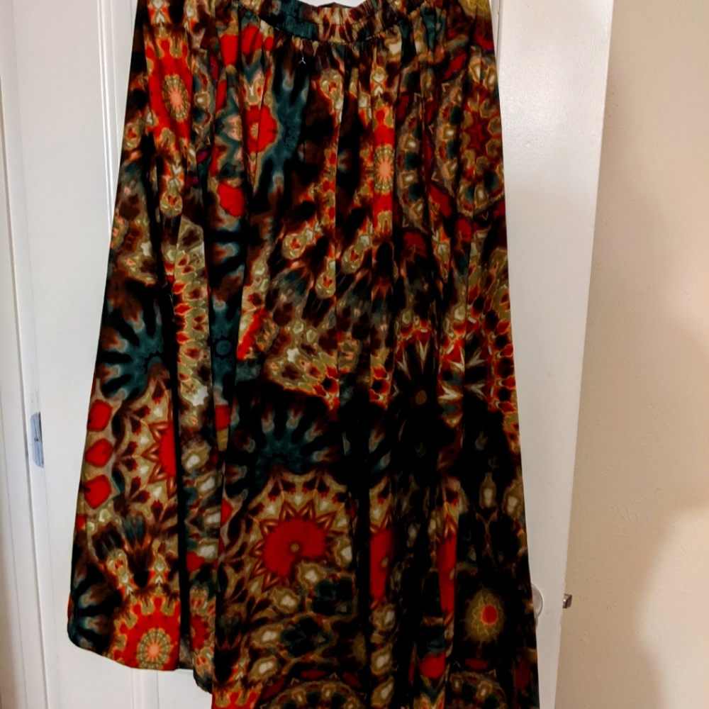 Maxi skirt